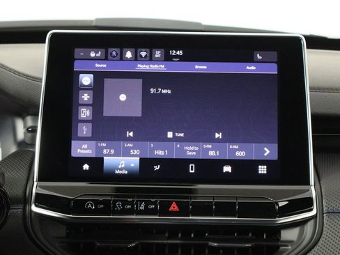 New 2026 Jeep Compass Latitude image 27