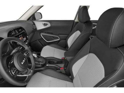 Used 2024 Kia Soul GT-Line FWD image 12