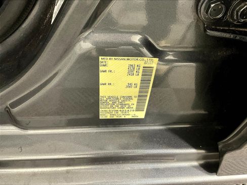 Used 2022 Nissan Altima 2.5 SR w/ Midnight Edition Package FWD image 19