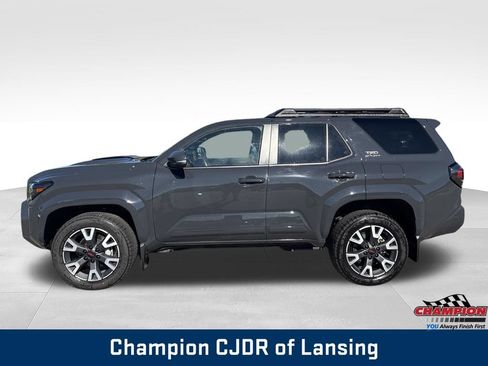 Used 2025 Toyota 4Runner TRD Sport Premium AWD/4WD image 4