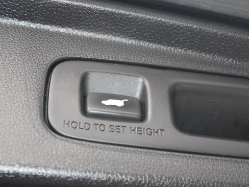 Used 2023 Honda CR-V Sport Touring image 33