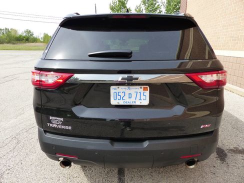 Used 2020 Chevrolet Traverse RS FWD image 7