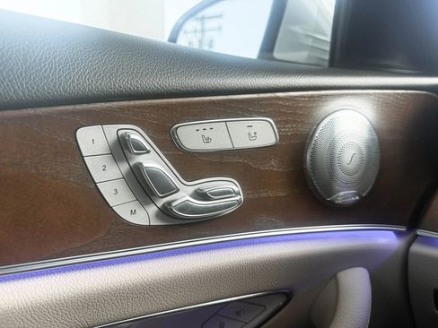 Used 2017 Mercedes-Benz E 300 w/ Premium 1 Package image 21