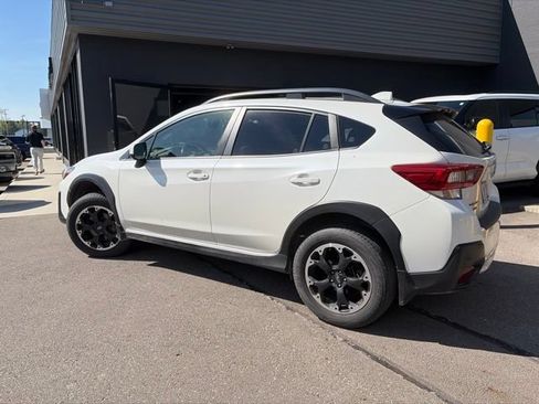 Used 2021 Subaru Crosstrek 2.0i Premium w/ Popular Package #2 AWD/4WD image 6