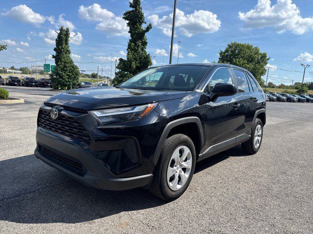 Used 2025 Toyota RAV4 LE FWD image 15
