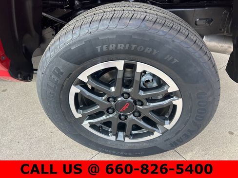 New 2025 Toyota Tacoma TRD Sport image 9