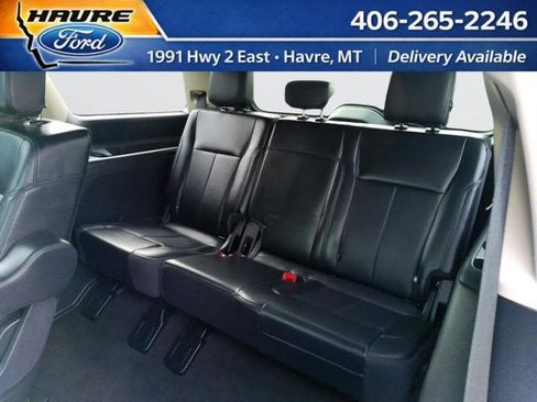 Used 2024 Ford Expedition XLT AWD/4WD image 13