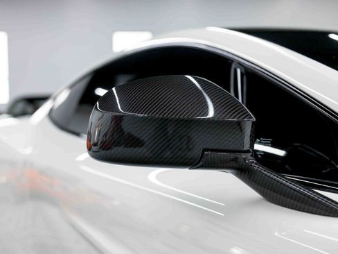 Used 2016 Aston Martin Vanquish Coupe image 16