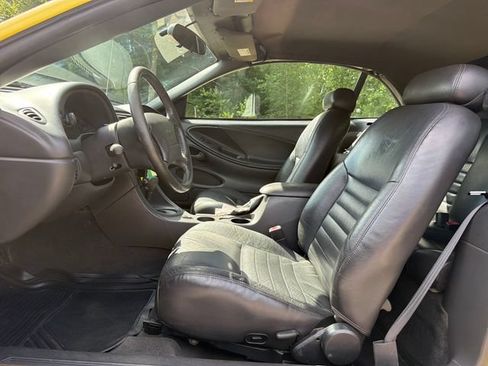 Used 2003 Ford Mustang GT RWD image 16