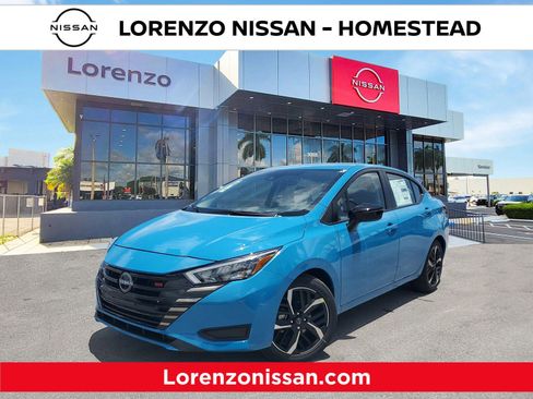 New 2025 Nissan Versa SR w/ Trunk Package image 1