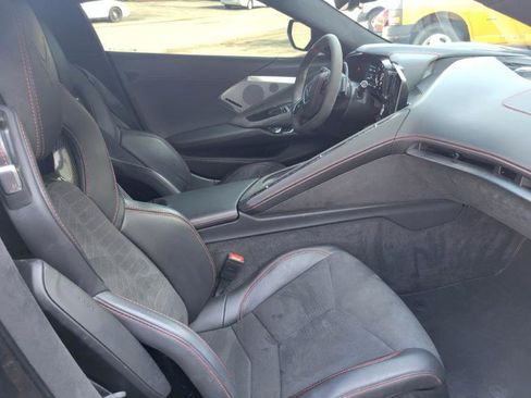 Used 2023 Chevrolet Corvette Stingray Premium Conv w/ Battery Protection Package RWD image 32