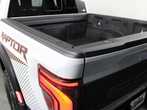 Used 2024 Ford F150 Raptor image 15