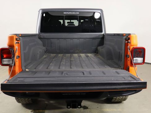 Used 2020 Jeep Gladiator Sport w/ Trailer Tow Package image 18