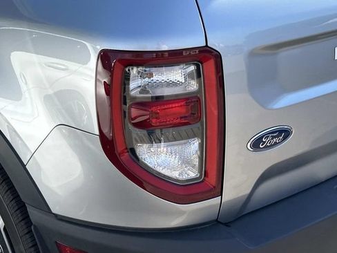 Used 2023 Ford Bronco Sport Outer Banks w/ Tech Package AWD/4WD image 9