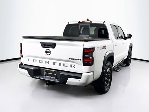 Used 2022 Nissan Frontier PRO-4X w/ Technology Package image 8