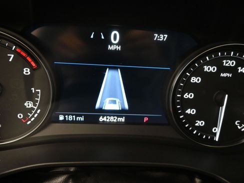 Used 2022 Cadillac XT6 Premium Luxury w/ Technology Package image 40