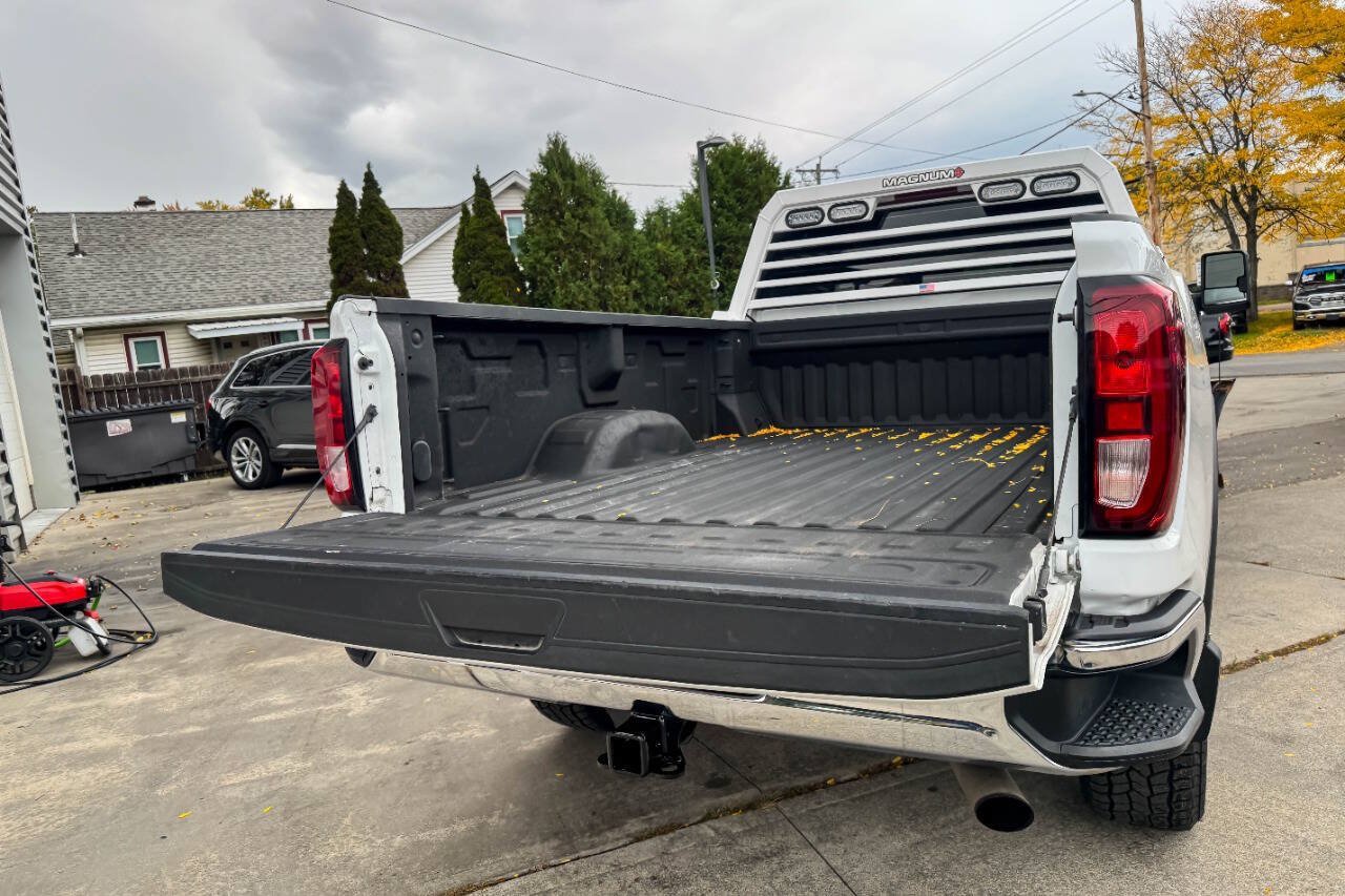 Used 2024 GMC Sierra 3500 Pro AWD/4WD image 22
