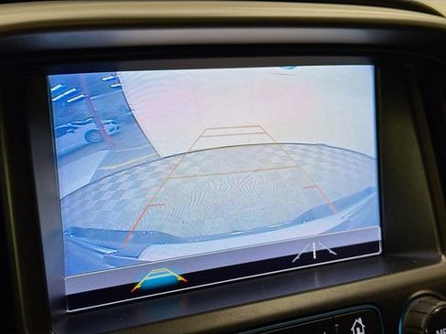 Used 2018 Chevrolet Colorado LT w/ LT Convenience Package image 14