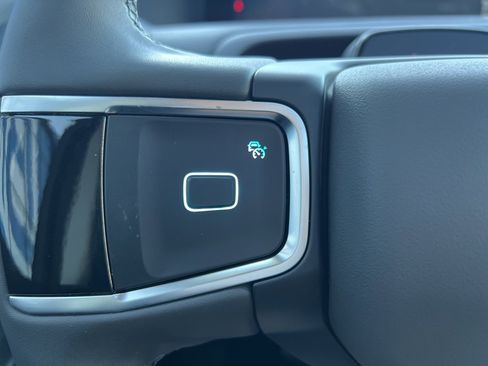 New 2026 Ford Expedition Active image 19