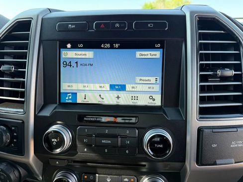 Used 2017 Ford F150 Platinum w/ Technology Package AWD/4WD image 18