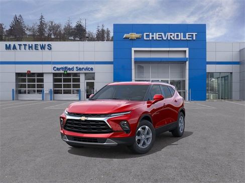 New 2025 Chevrolet Blazer LT w/ Convenience Package image 8