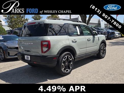 Used 2023 Ford Bronco Sport Outer Banks AWD/4WD image 4