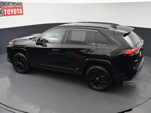 Used 2024 Toyota RAV4 SE AWD/4WD image 18