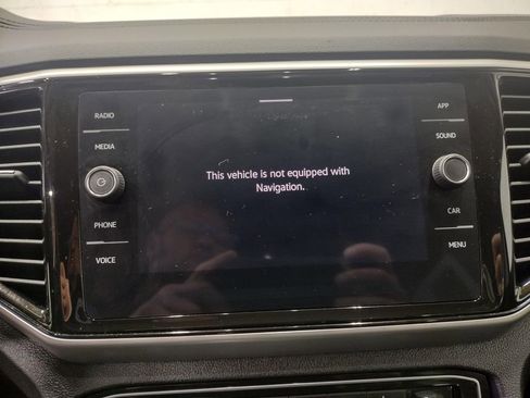 Certified 2022 Volkswagen Atlas SE FWD image 32