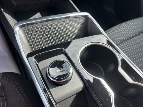 New 2026 Chevrolet Equinox LT image 25