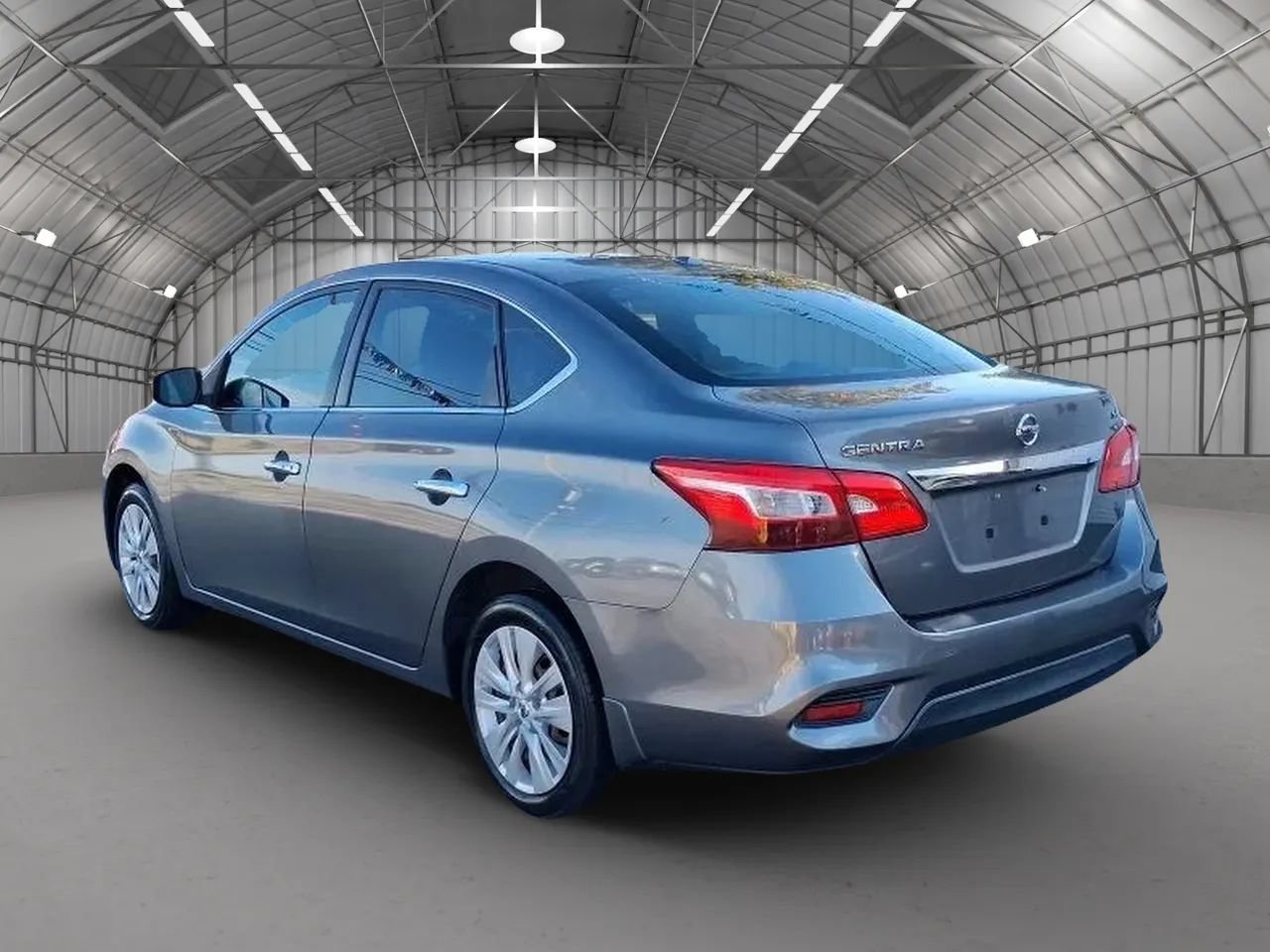 Used 2017 Nissan Sentra SV FWD image 3