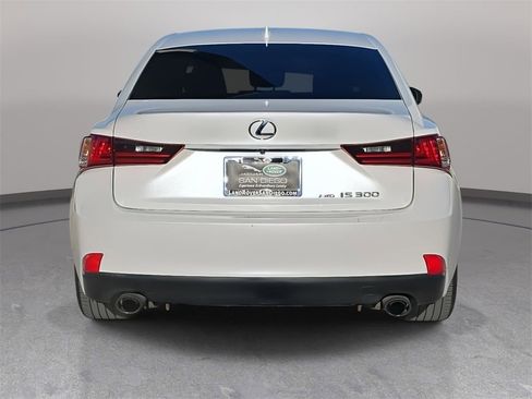 Used 2016 Lexus IS 300 AWD image 7