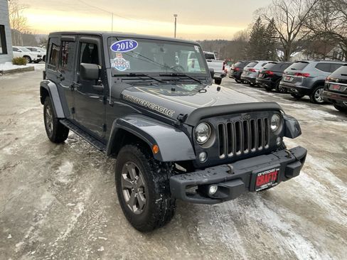 Used 2018 Jeep Wrangler Unlimited Sport image 7