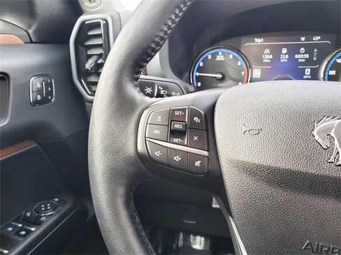 Used 2023 Ford Bronco Sport Outer Banks image 12