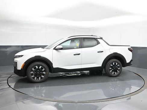New 2026 Hyundai Santa Cruz SEL FWD image 2