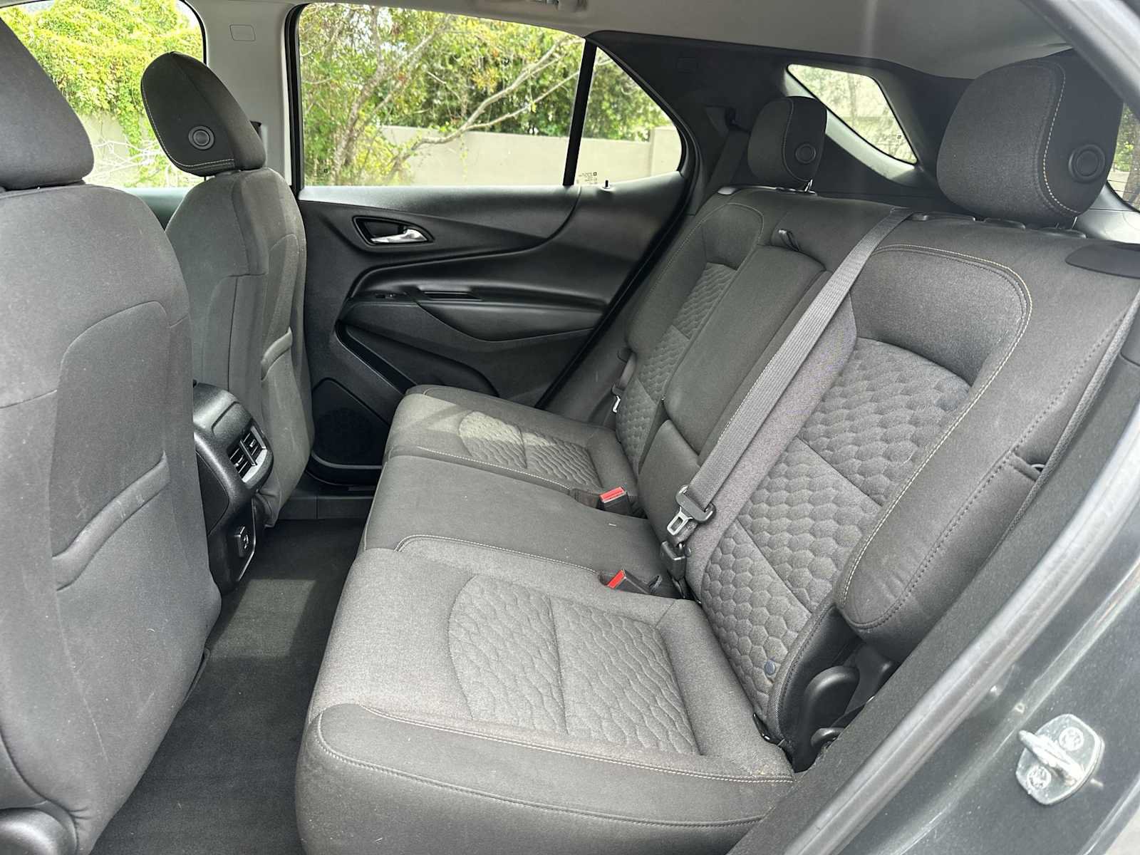 Used 2019 Chevrolet Equinox LT FWD image 17
