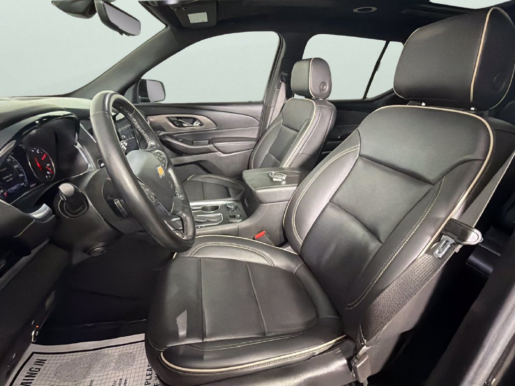 Certified 2023 Chevrolet Traverse Premier FWD image 17