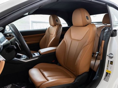 Certified 2023 BMW M440i Convertible w/ Premium Package image 21