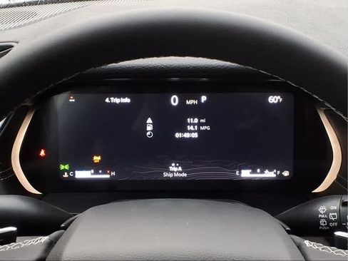 New 2025 Jeep Grand Cherokee Limited image 3