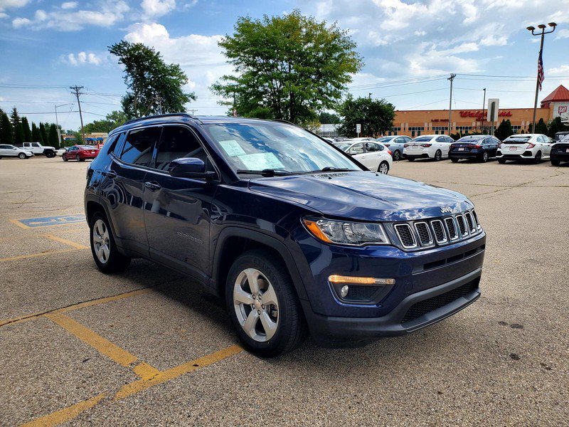Used 2021 Jeep Compass Latitude FWD image 3