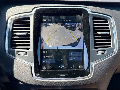 Used 2019 Volvo XC90 T6 Momentum w/ Advanced Package image 16