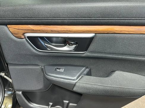 Used 2018 Honda CR-V EX image 15