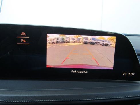 Used 2024 Cadillac XT4 Premium Luxury image 8