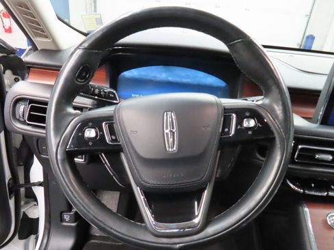 Used 2023 Lincoln Aviator Reserve w/ Equipment Group 201A image 46