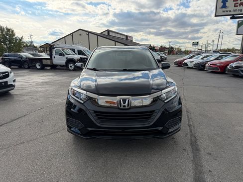 Used 2021 Honda HR-V LX image 3