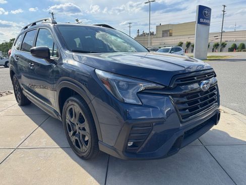 Certified 2024 Subaru Ascent Onyx Edition AWD/4WD image 4