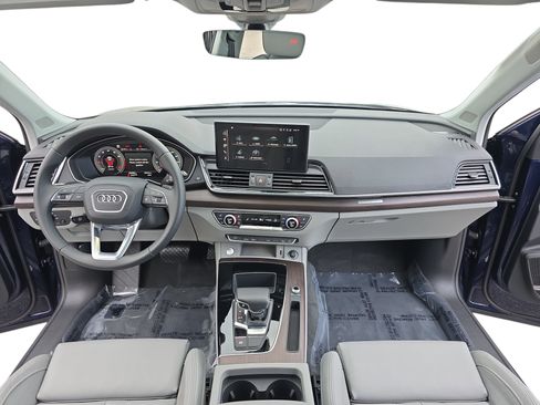 Certified 2023 Audi Q5 2.0T Premium Plus w/ Premium Plus Package image 9
