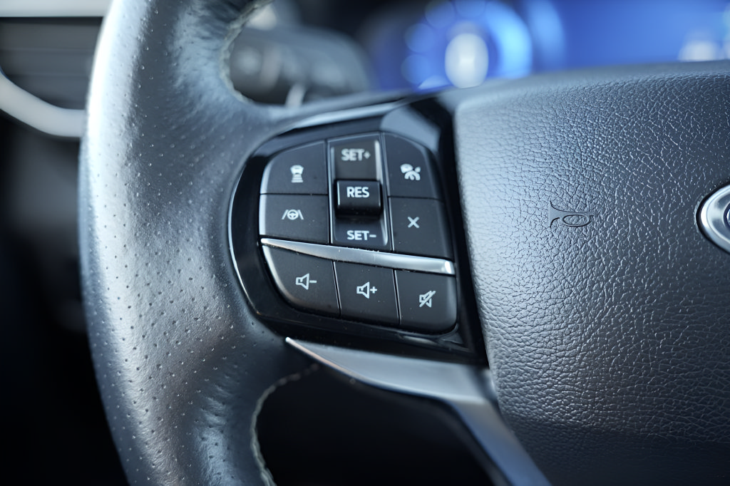 Used 2024 Ford Explorer ST w/ Equipment Group 401A AWD/4WD image 29