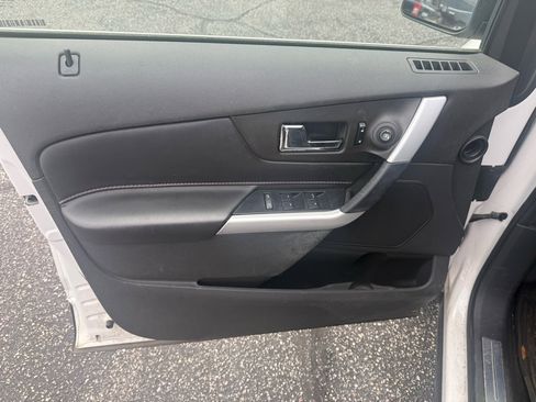 Used 2014 Ford Edge Limited w/ Equipment Group 302A image 6