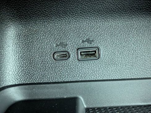 New 2026 Chevrolet Traverse LT w/ Midnight/Sport Edition image 24