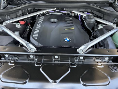 New 2027 BMW X7 xDrive40i w/ M Sport Package AWD/4WD image 36